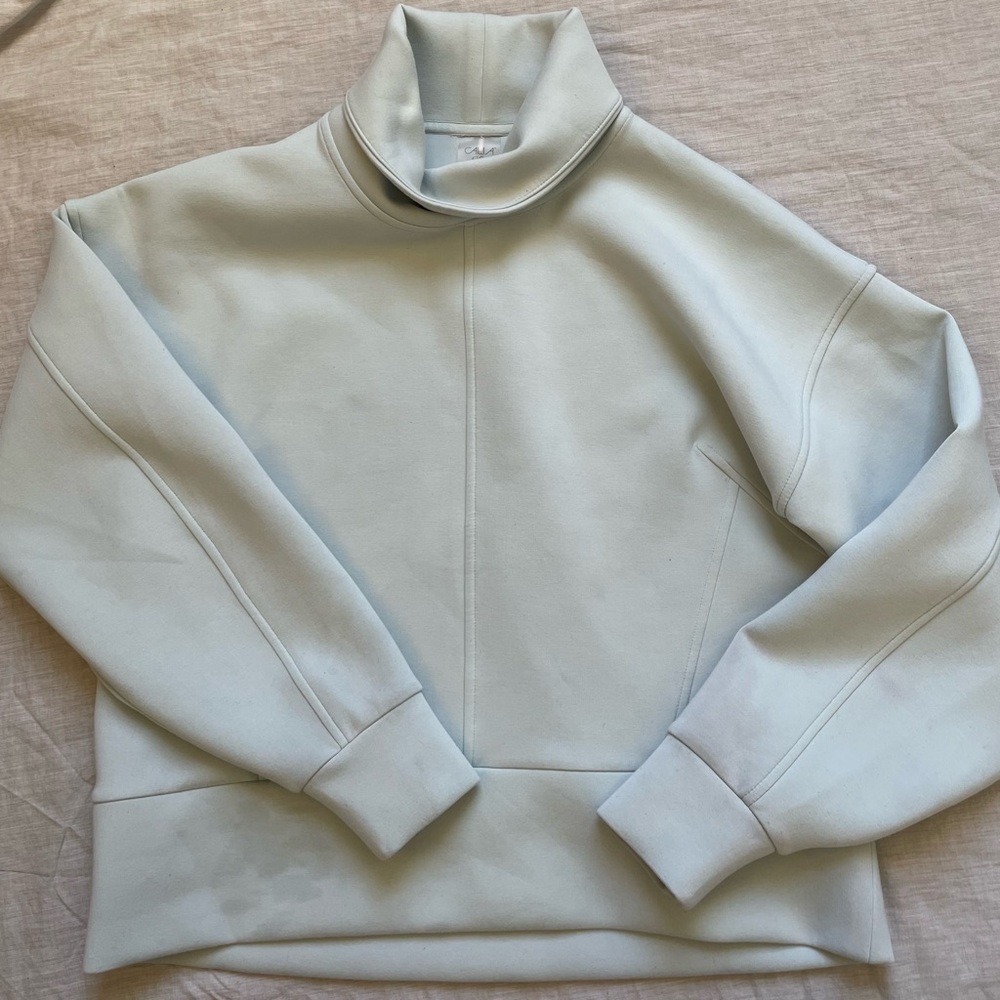 Calia Carrie Underwood workout brand sweatshirt sky blue color